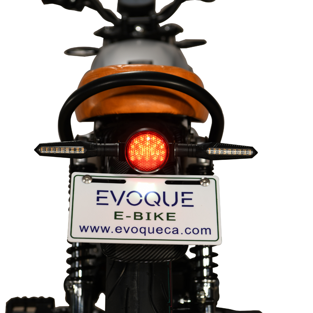 under-seat battery compartment, 72V hub motor, number plate holder, aerodynamic body styling