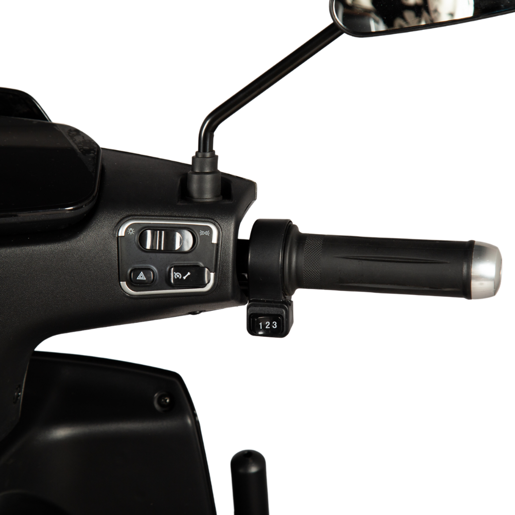 Evoque Valor, Throttle, Handle Bar