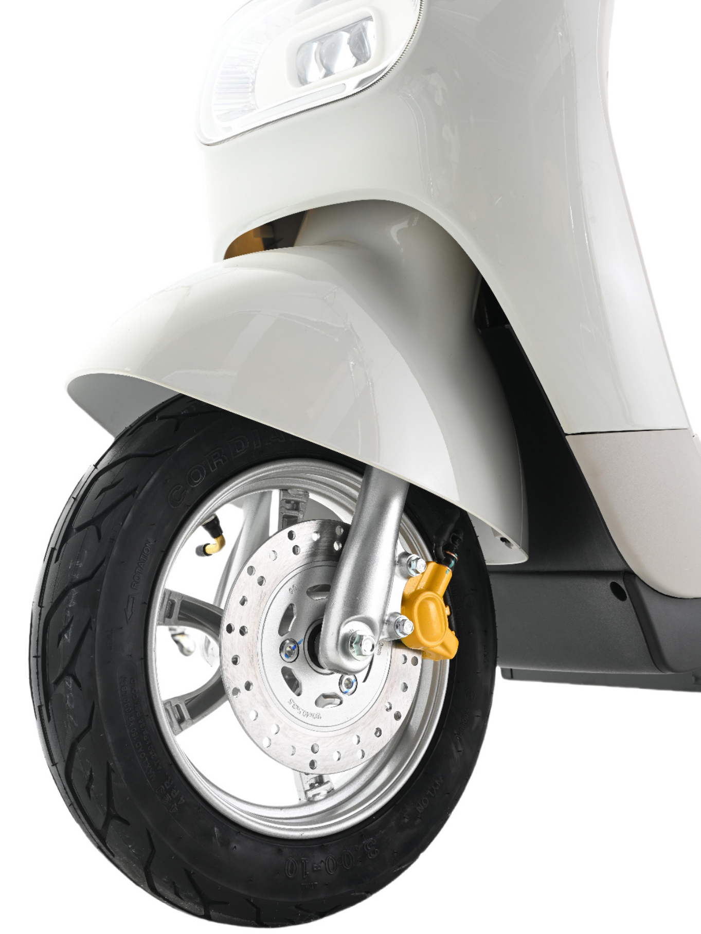dual rear shock suspension, tubeless tires, alloy wheels