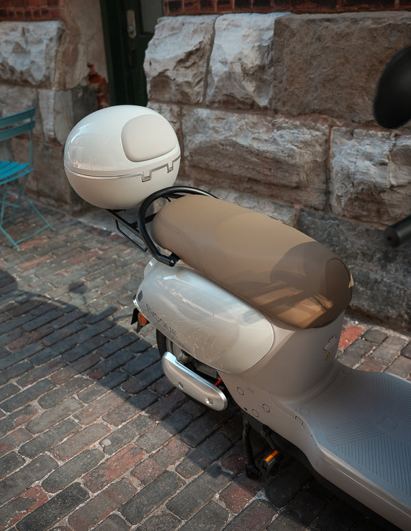 Evoque, Gem, Ebikes, Scooter Style EBikes, Emmo, Ride the Wind, EZ Rides, Streetster