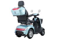 Headrest: Adjustable padded headrest on the Avantis Traveller for personalized neck support.